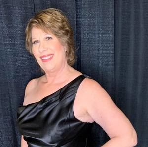 Meet your Posher, Carol